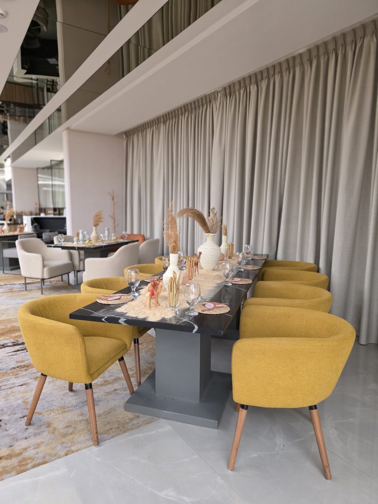 Rukun Meeting Room and Main Restaurant at Swisstouches Hotel Amman