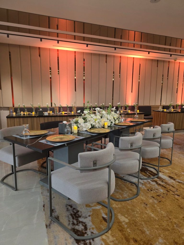 Rukun Meeting Room and Main Restaurant at Swisstouches Hotel Amman
