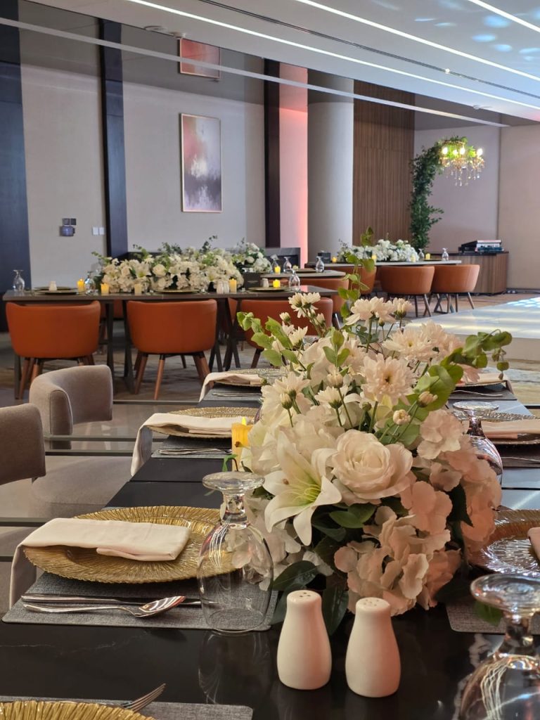 Rukun Meeting Room and Main Restaurant at Swisstouches Hotel Amman