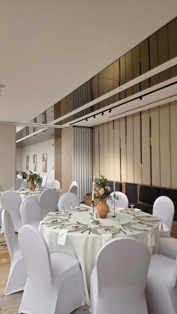 Rukun Meeting Room and Main Restaurant at Swisstouches Hotel Amman